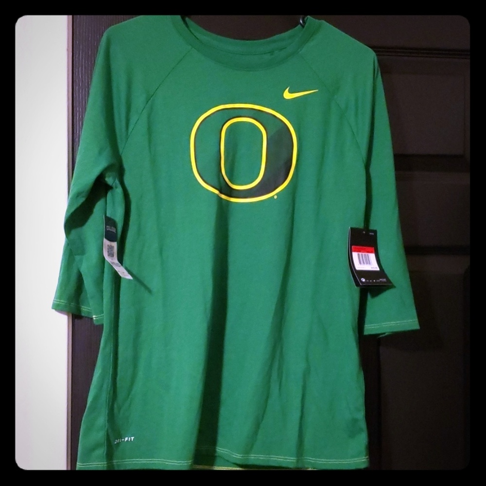Nike Oregon Ducks Half Sleeve Large Shirt New